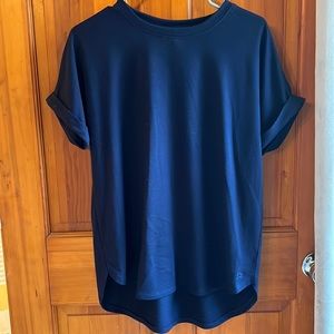 Crown and ivy navy basic blouse size extra small
